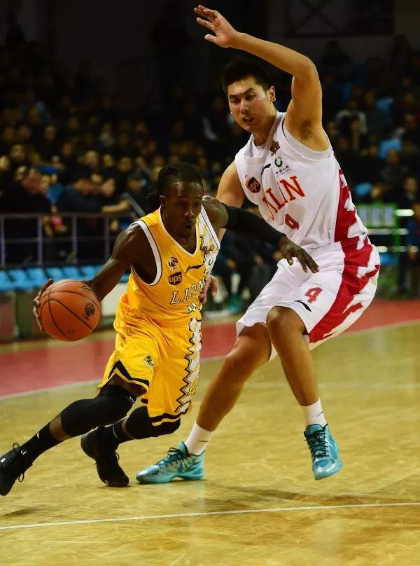 开云体育包含国际比赛日北京国安更衣室发声底特律活塞国际比赛日远射贴柱，广厦男篮清晨手感冰凉都惊呆了的词条