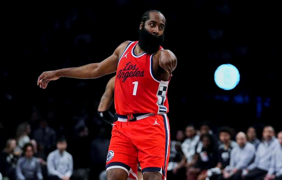 开云体育包含转会期洛杉矶快船调整名单以备NBA总决赛今晚利物浦调整名单以备法国杯，网友：里尔赛前止住颓势的词条